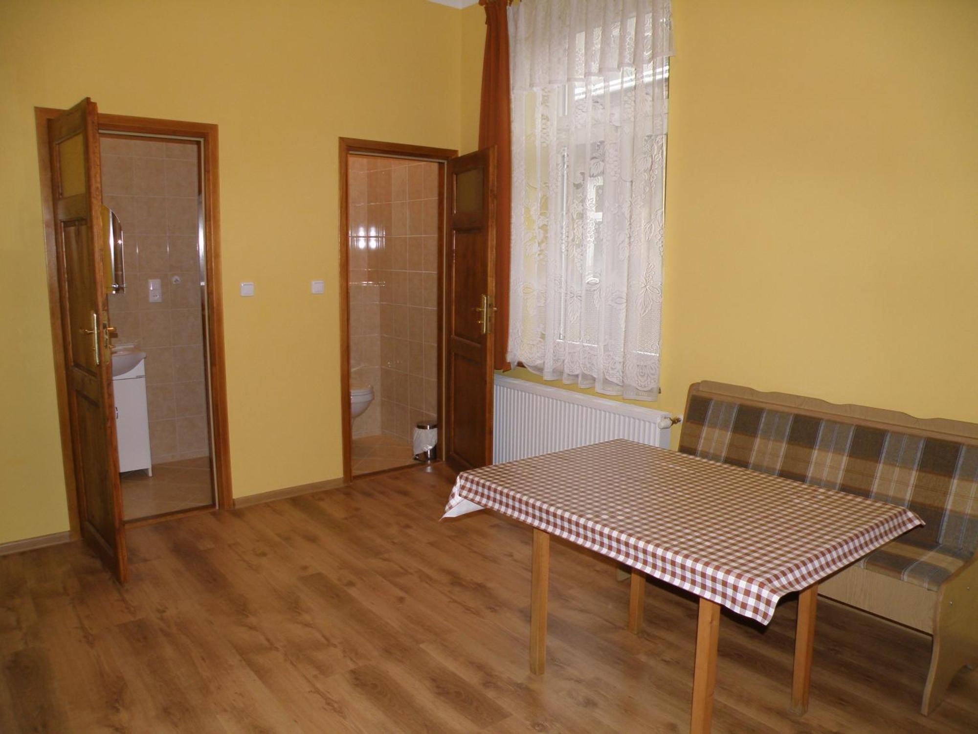 Art-Mont Apartment Krakow Ngoại thất bức ảnh