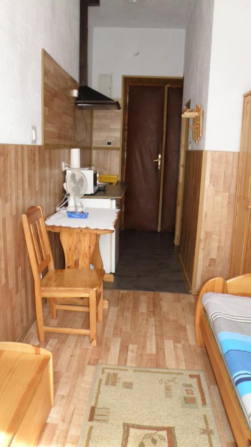 Art-Mont Apartment Krakow Ngoại thất bức ảnh