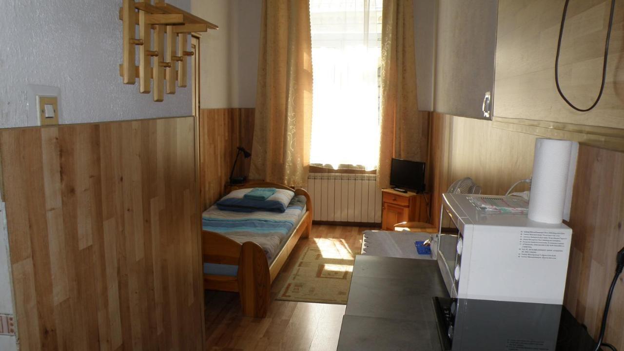 Art-Mont Apartment Krakow Ngoại thất bức ảnh
